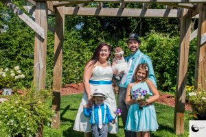 pop-up wedding photo